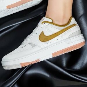 Nike Women's Gamma Force Casual Shoes SZ9 Sail Light Orewood Brown DX9176 105